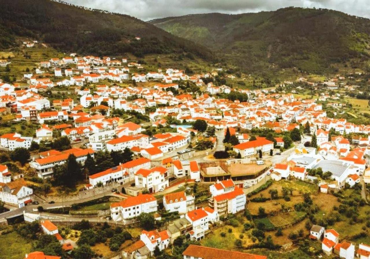 Vale Do Zezere Hotel Мантейгас Экстерьер фото