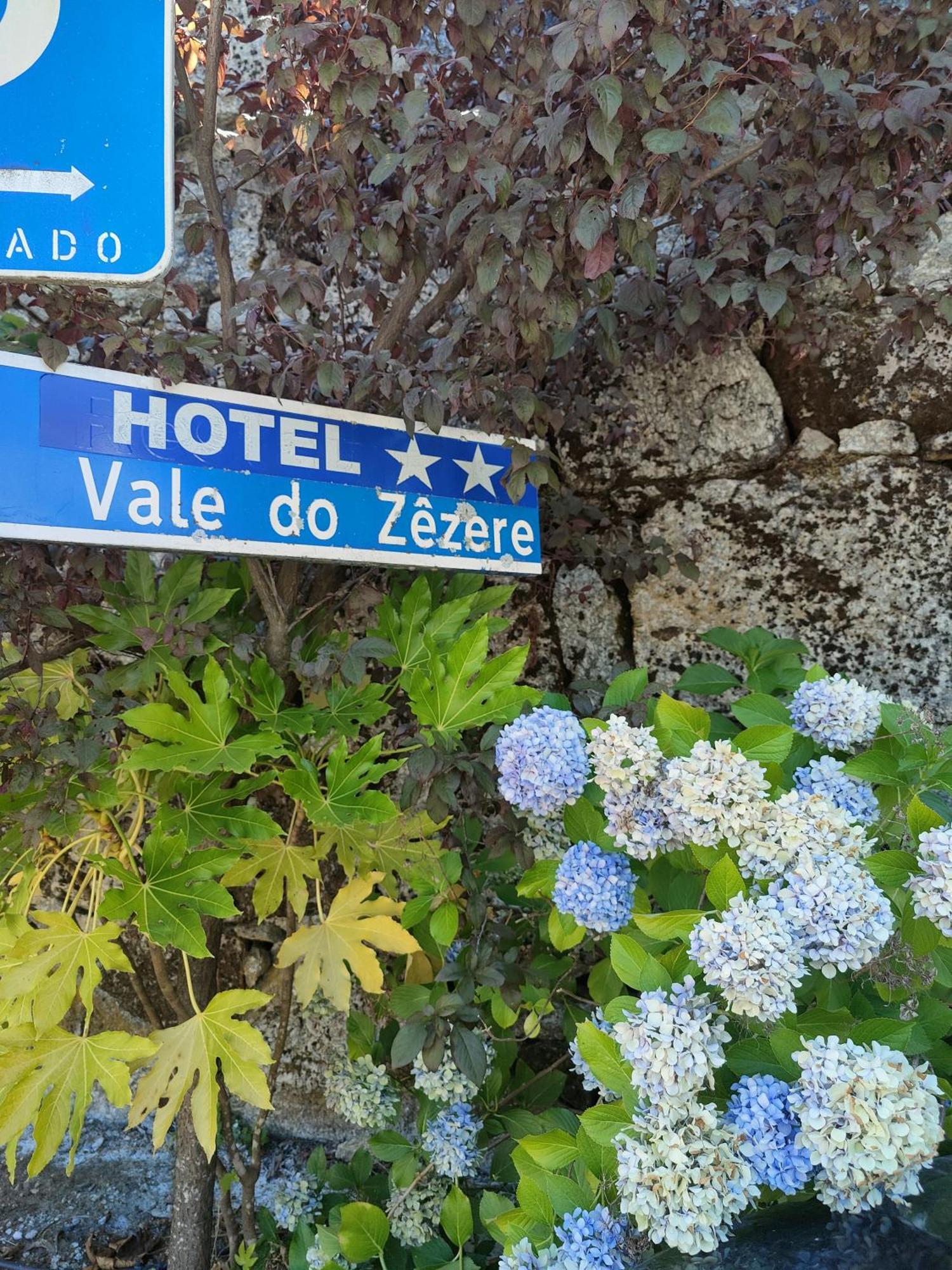 Vale Do Zezere Hotel Мантейгас Экстерьер фото
